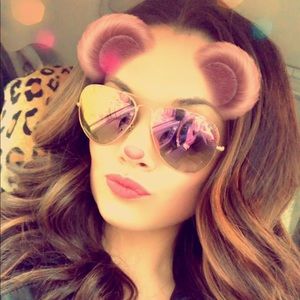 Meet your Posher, Grace